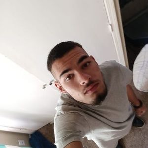 Meet your Posher, Kenneth